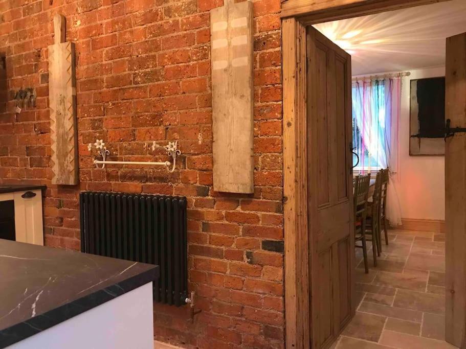 Priory Meadow Cottage Long Bennington Dış mekan fotoğraf