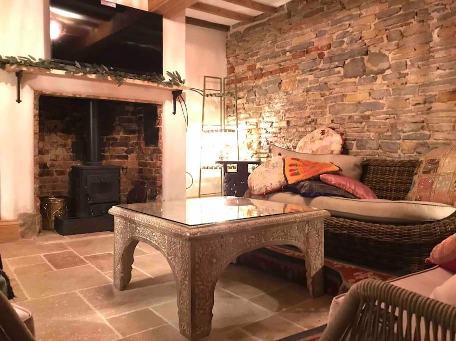 Priory Meadow Cottage Long Bennington Dış mekan fotoğraf